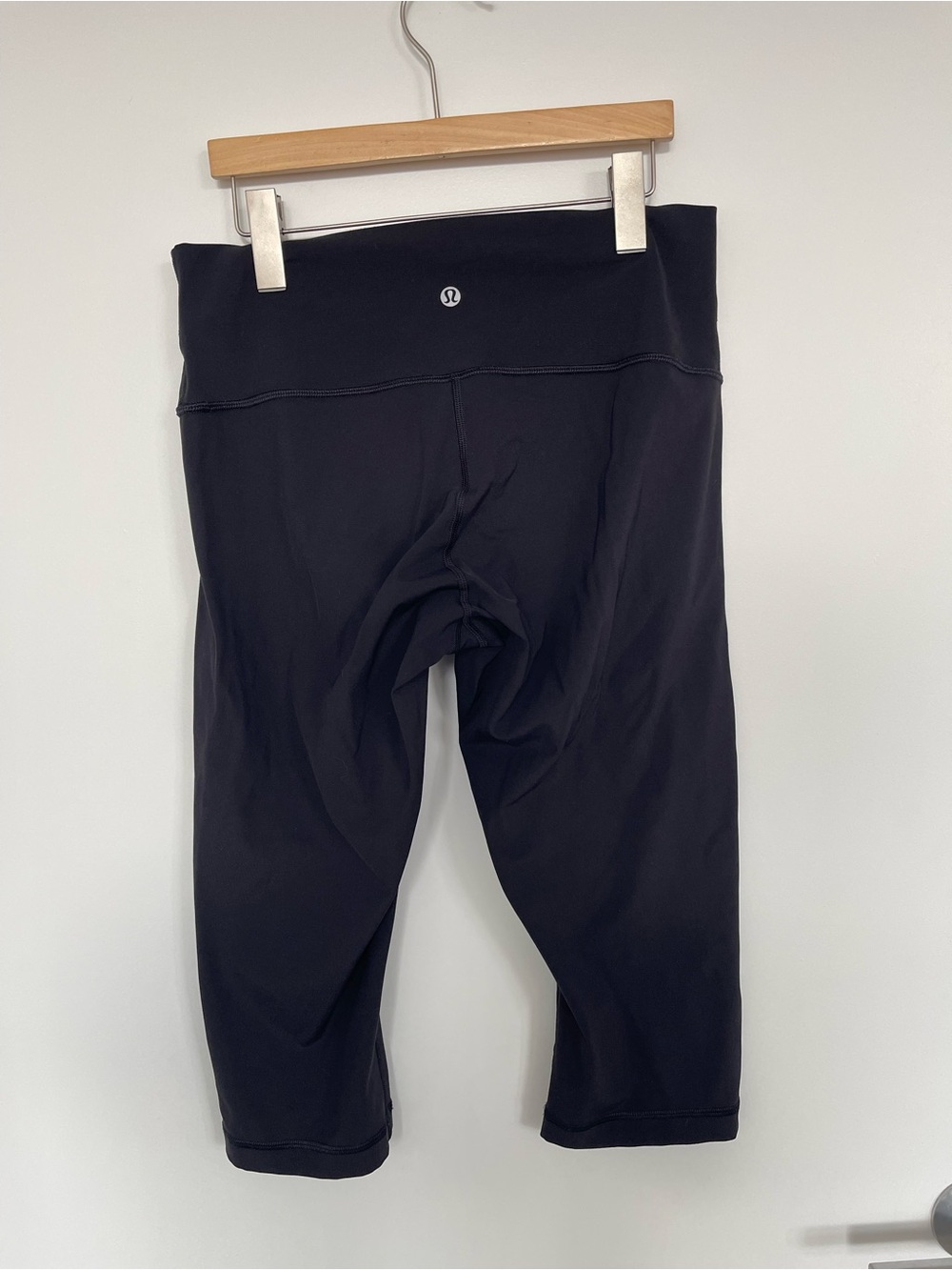 lululemon Wunder Under Hi-Rise 1/2 Tight 17" - Picture 4 of 7